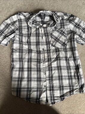 Shaun White Black and White Plaid Short Sleeve Button-Up Shirt - Kids